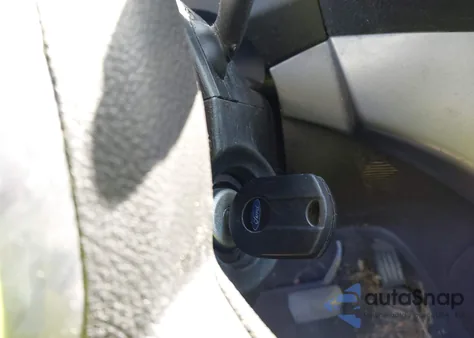 2016 Ford Escape Se z USA, uszkodzony, nr VIN 1FMCU0GX2GUA51101